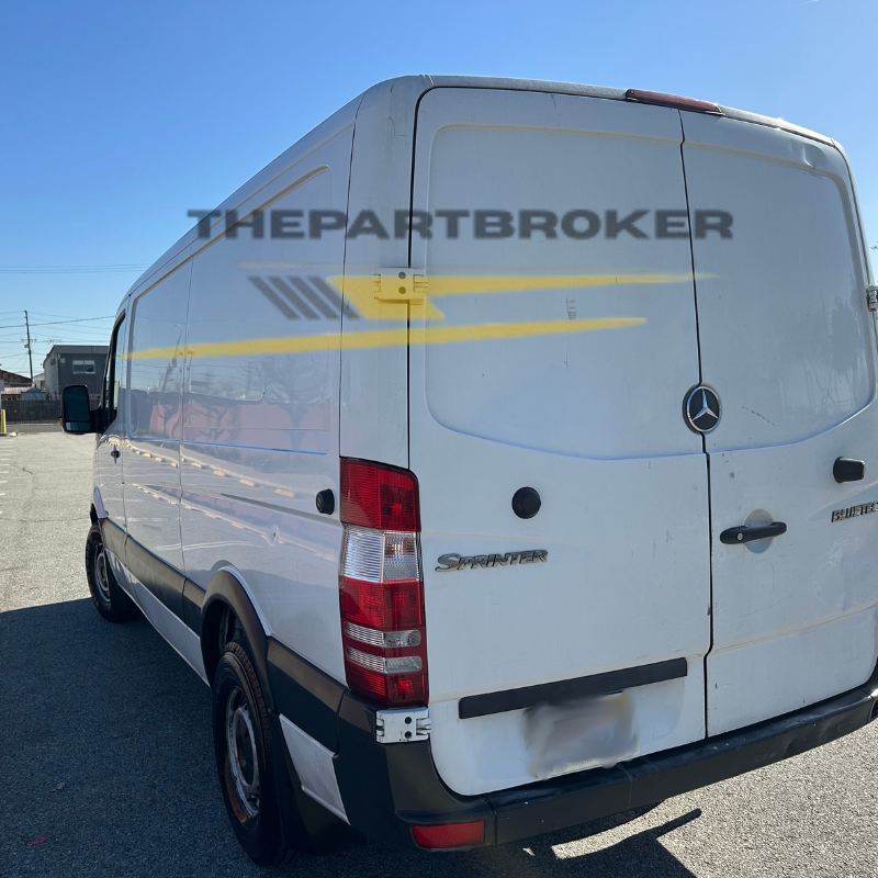 2013 Mercedez-benz Sprinter Cargo Door